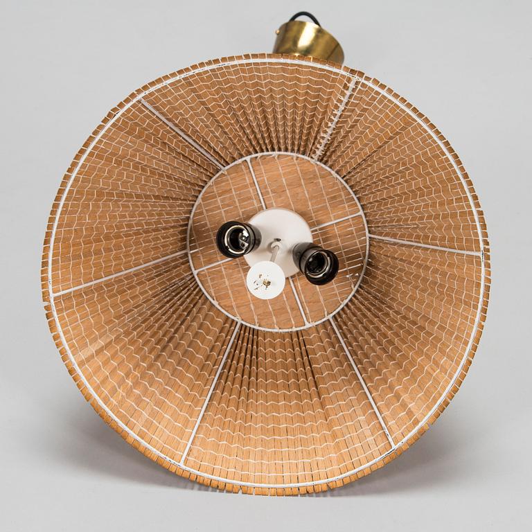 Paavo Tynell, taklampa, modell 1968 Taito 1900-talets mitt.