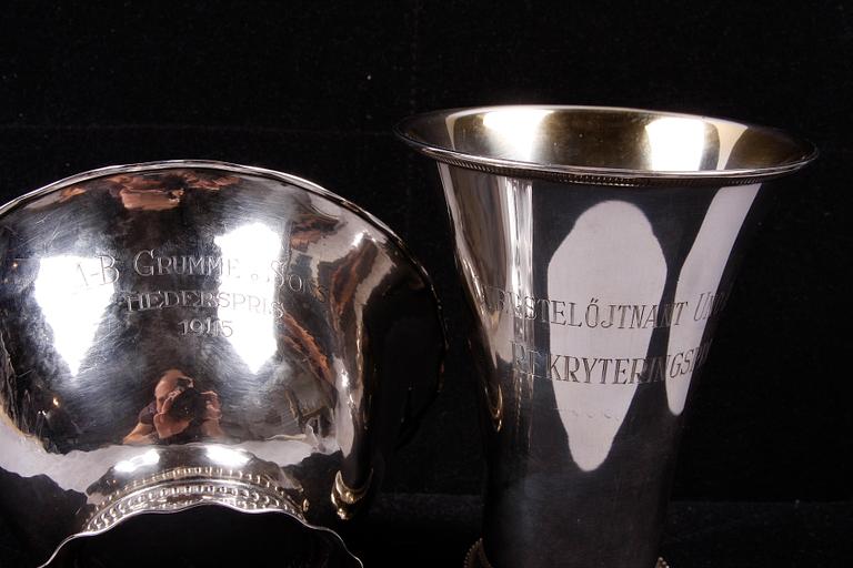 BÄGARE SAMT SKÅL, 3 st, silver, bla CG Hallberg, 1950-60-tal.