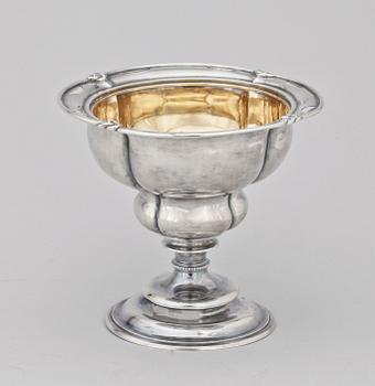 SKÅL PÅ FOT, silver, Pavel Sazikov, Moskva, Ryssland, 1800-talets andra hälft. Ca 515 g.