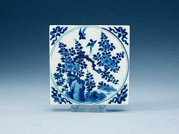 1553. A blue and white tile, Qing dynasty, Kangxi (1662-1722).
