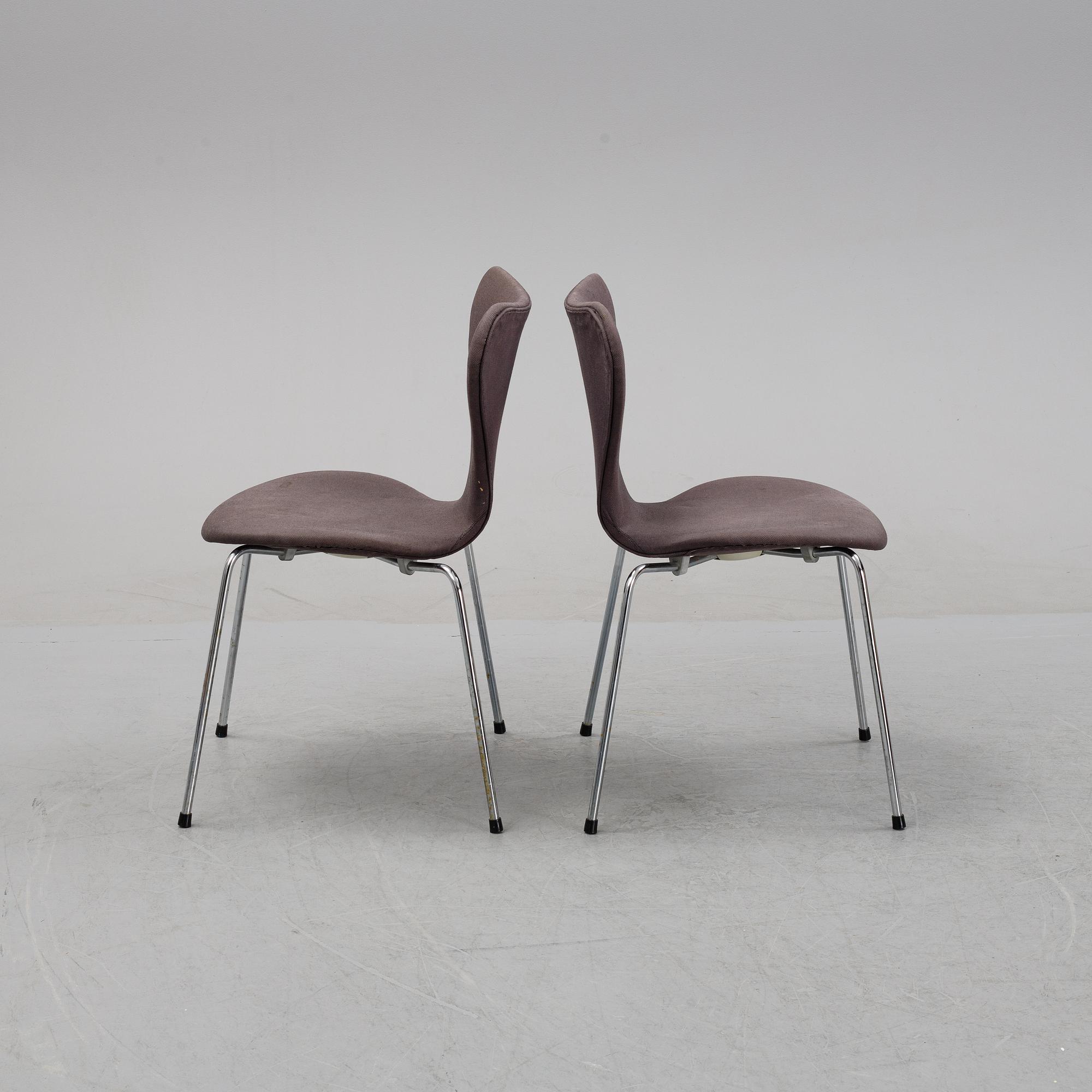 Arne Jacobsen, stolar, 10st, "Sjuan", Fritz Hansen, 1980.