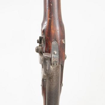 A Swedish shortened 1815-45 pattern percussion gun.