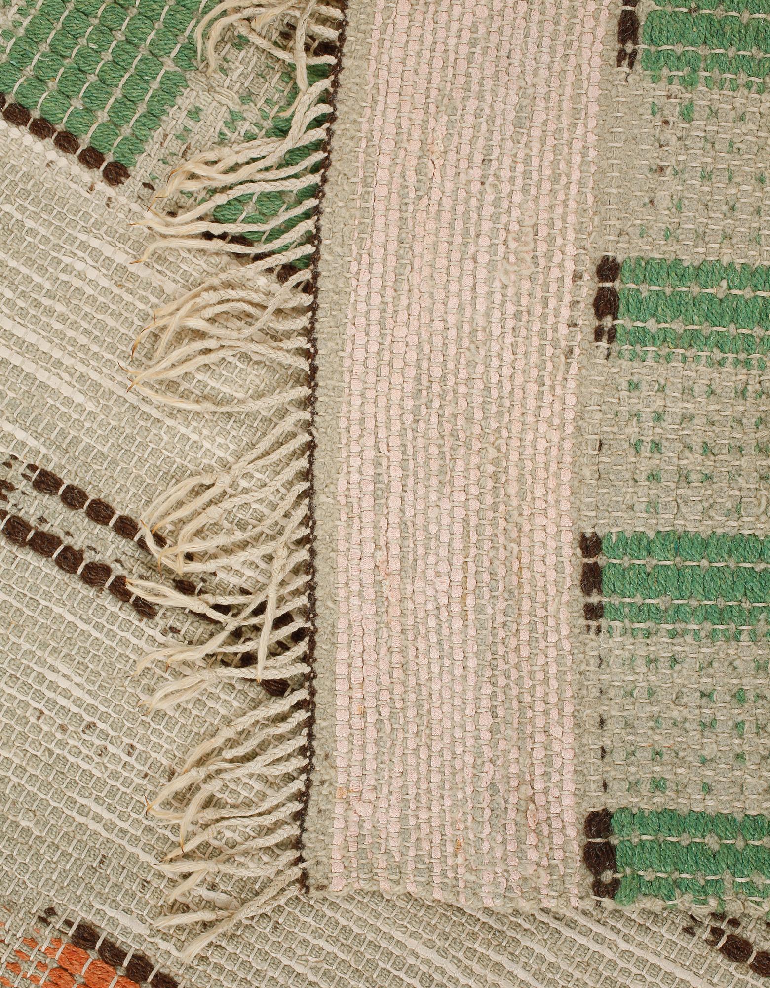TRASMATTA, enligt uppgift handvävd 1954, ca 370x 109 cm.