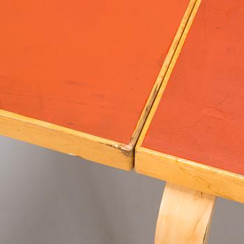 Alvar Aalto, klaffbord "DL85" för O.Y. Huonekalu- ja Rakennustyötehdas A.B 1900-talets mitt.