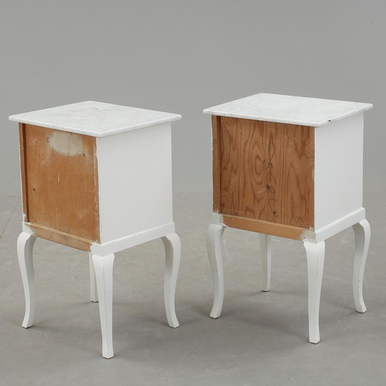 SÄNGBORD, ett par, 1920/30-tal.