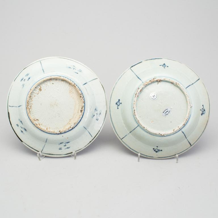 A group of four Chinese kraak porcelain plates, possibly Ming (1368-1644).