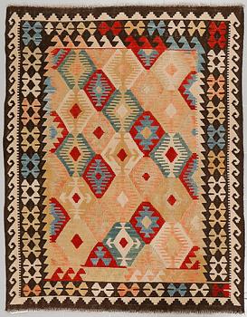 MATTA, kelim, ca 195 x 153 cm.