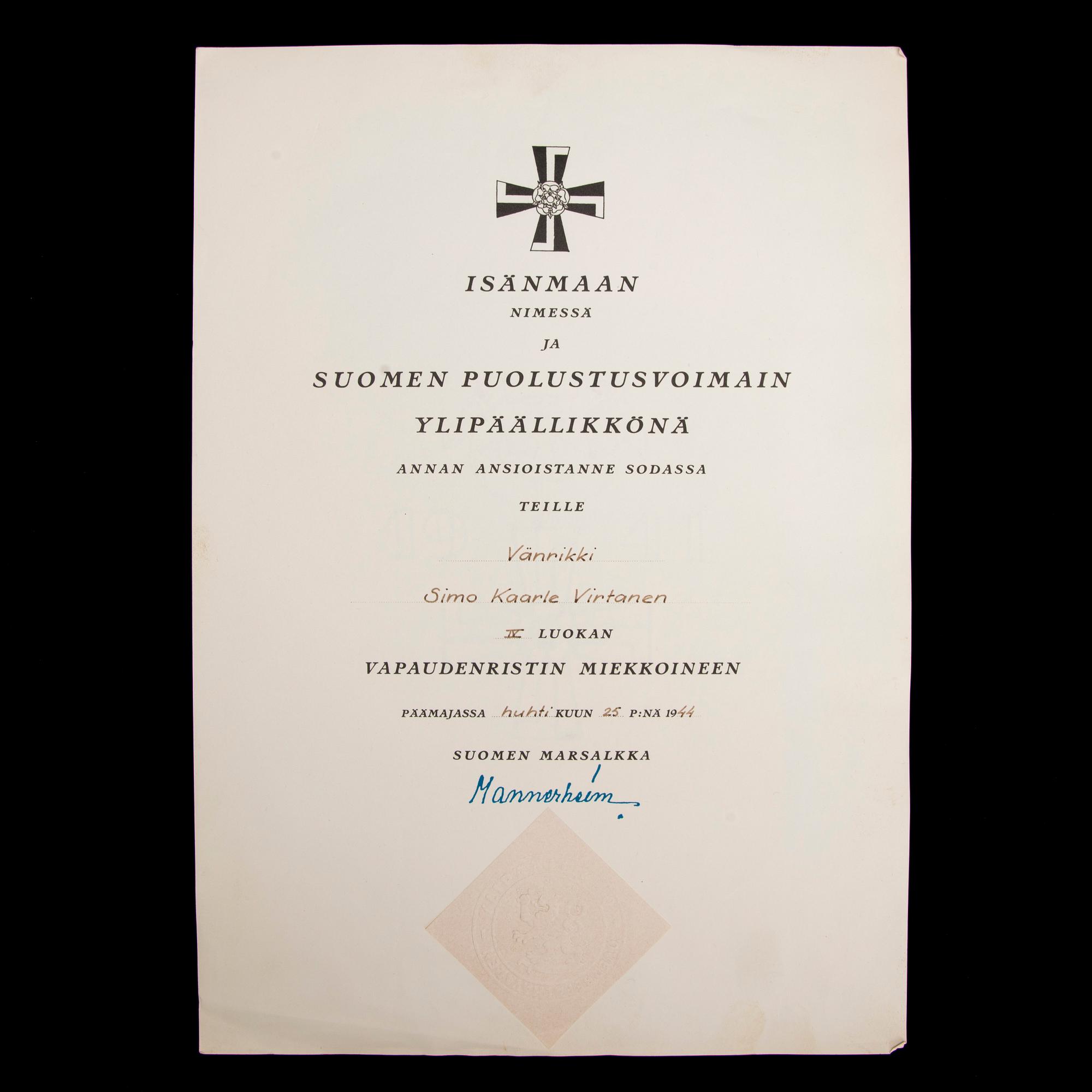 ETT PARTI MEDALJER OCH UTMÄRKELSETECKEN, 5 st, samt DIPLOM, 3 st, 1900-tal.