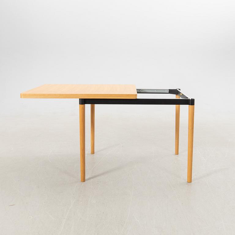 Matbord, "DoubleUp", Michael H. Nielsen, Danmark, 2000-tal.