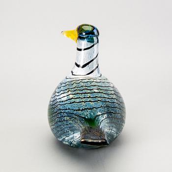 Oiva Toikka,  glass sculpture signed and numbered 852/2000 Nuutajärvi Finland.