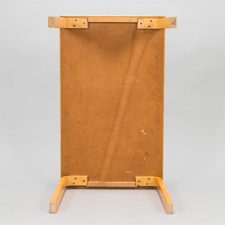 Alvar Aalto, bord, modell 80B för O.Y. Huonekalu- ja Rakennustyötehdas A.B. 1960-tal.