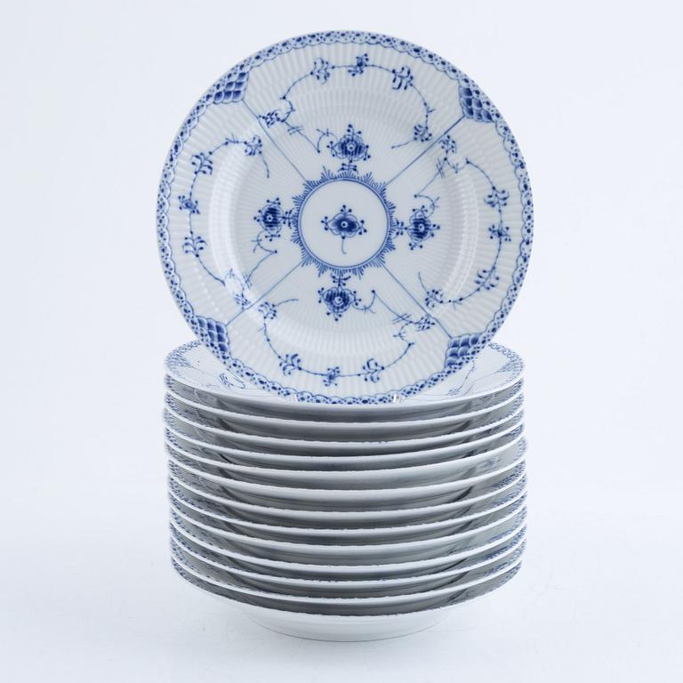 Dinner service, porcelain, 50 pieces, "Musselmalet", Royal Copenhagen, Denmark.