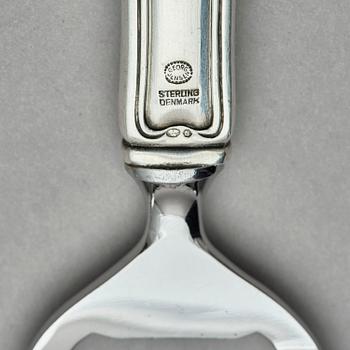 Georg Jensen, bestickservis, sterling silver, modell "Bernadotte", 112+1 delar, design Sigvard Bernadotte, Köpenhamn 1933-1944.