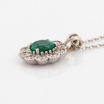 Emerald and brilliant cut diamond necklace.