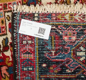 MATTA, old, Heris, ca 337 x 267 cm.