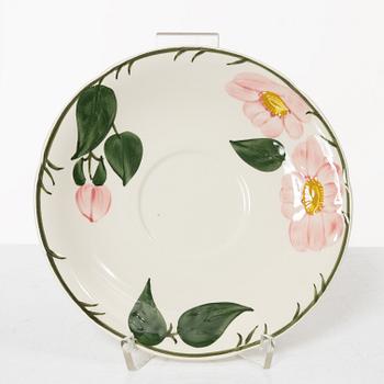 A 110-piece 'Wild rose' porcelain tea and dinner service, Villeroy & Boch, Germany.