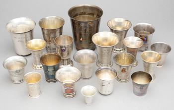 BÄGARE, 19 delar, bla GAB, Stockholm, 1900-tal.  Tot vikt ca 1133 gram.