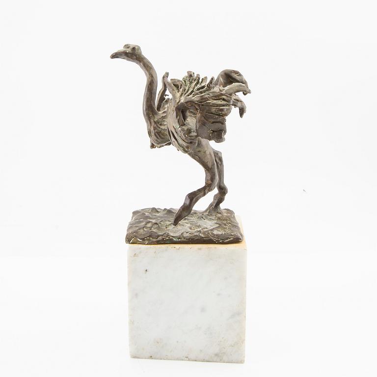 Tommy Assarsson, "Ostrich in Bronze".
