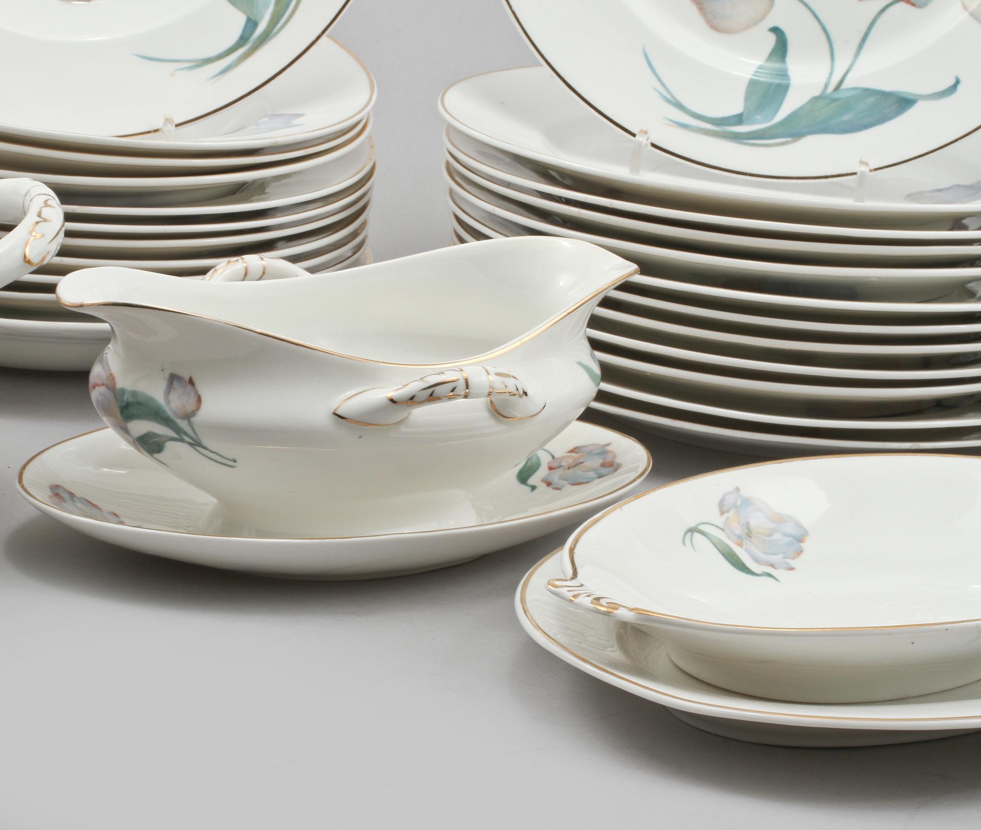 SERVIS, 54 delar, porslin, Gustavsberg, 1900-talets början.