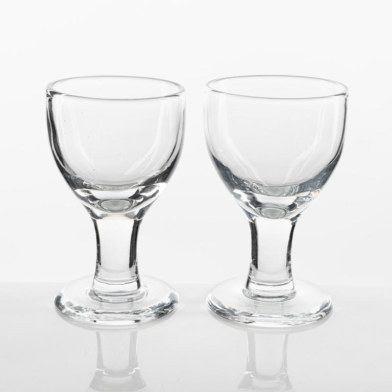 Signe Persson-Melin, a set of 14 'Ruben' beer glasses, Boda.