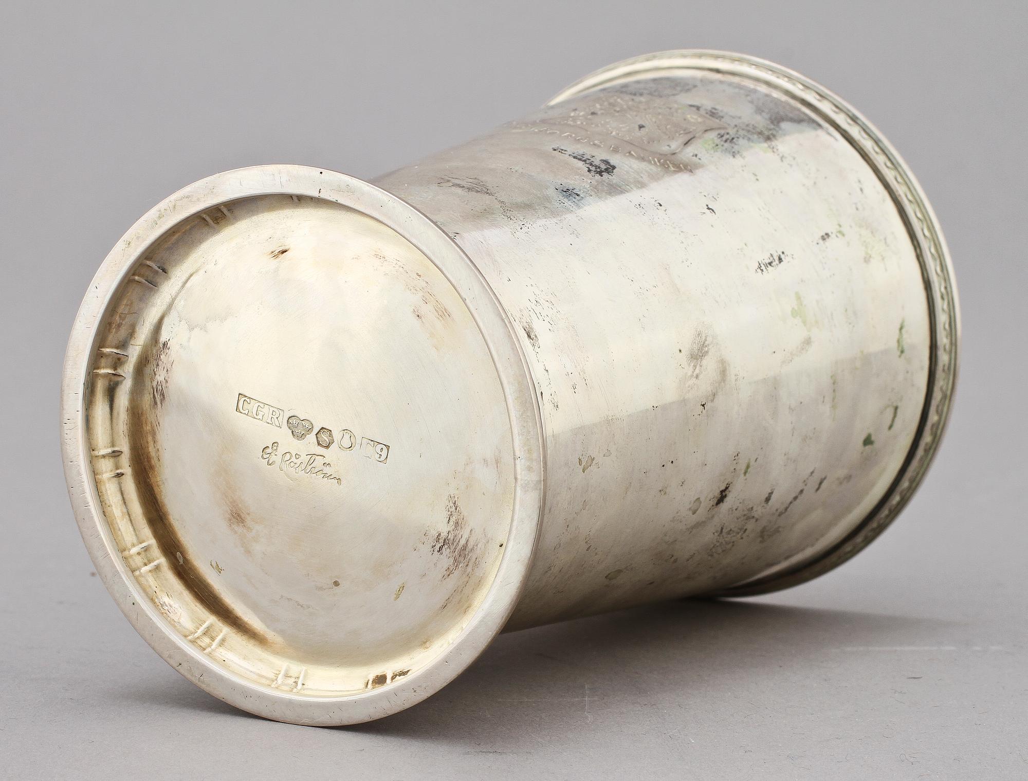 BÄGARE, silver, Eric Råström, Stockholm, 1953. Tot. v. 328 g.