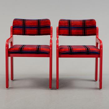 A table and six chairs 'Flamingo' by Eero Aarnio, Asko, Finland.