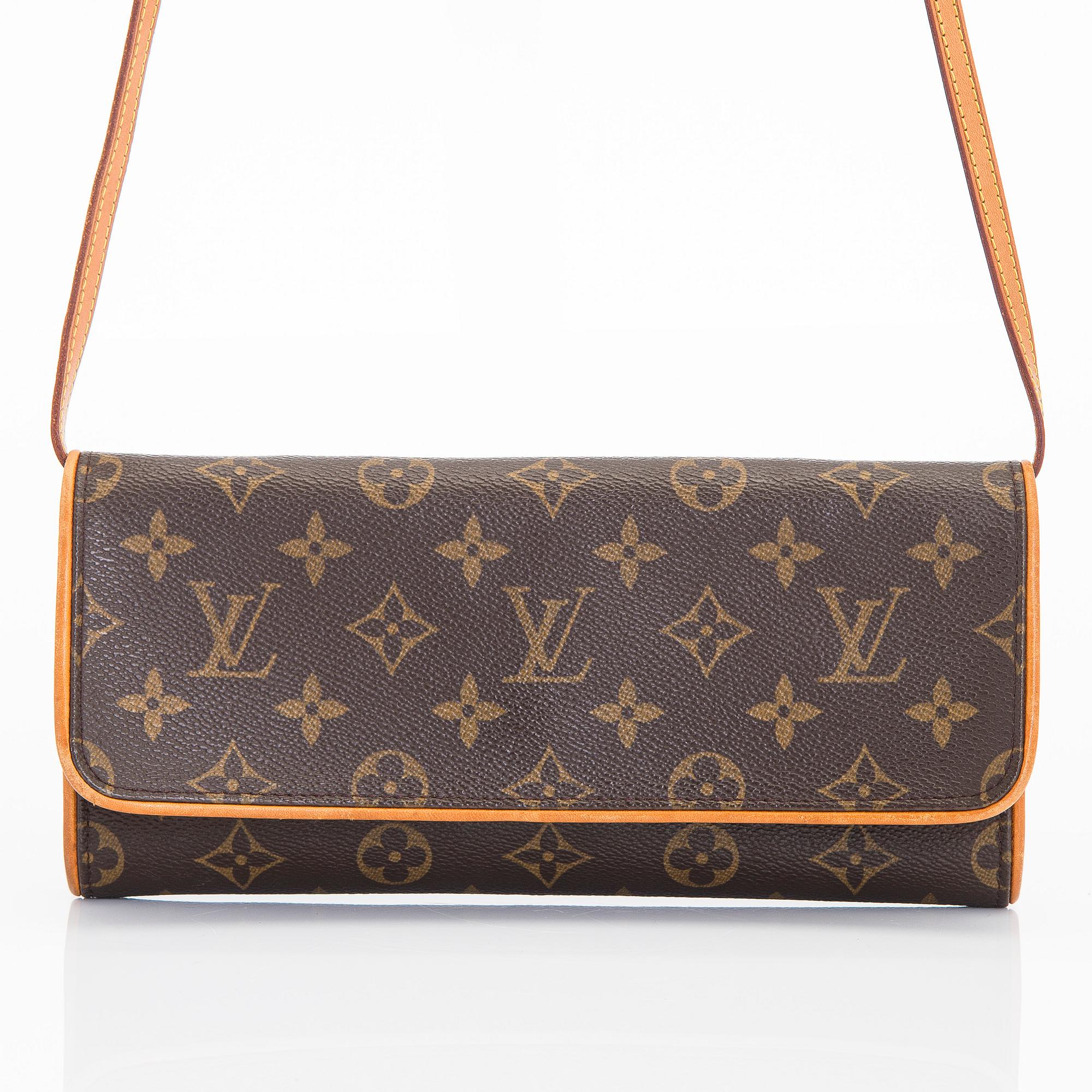 Louis Vuitton, väska, "Pochette Twin GM".