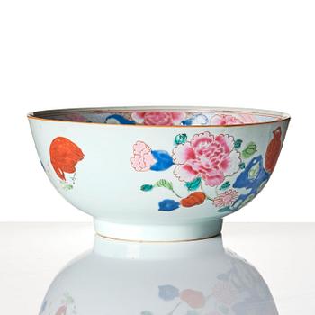 Skål, kompaniporslin. Qingdynastin, Qianlong (1736-95).