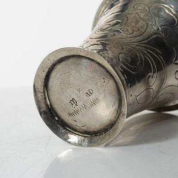 Johan Pettersson Berg, bägare, silver, Norrköping 1768. Rokoko.