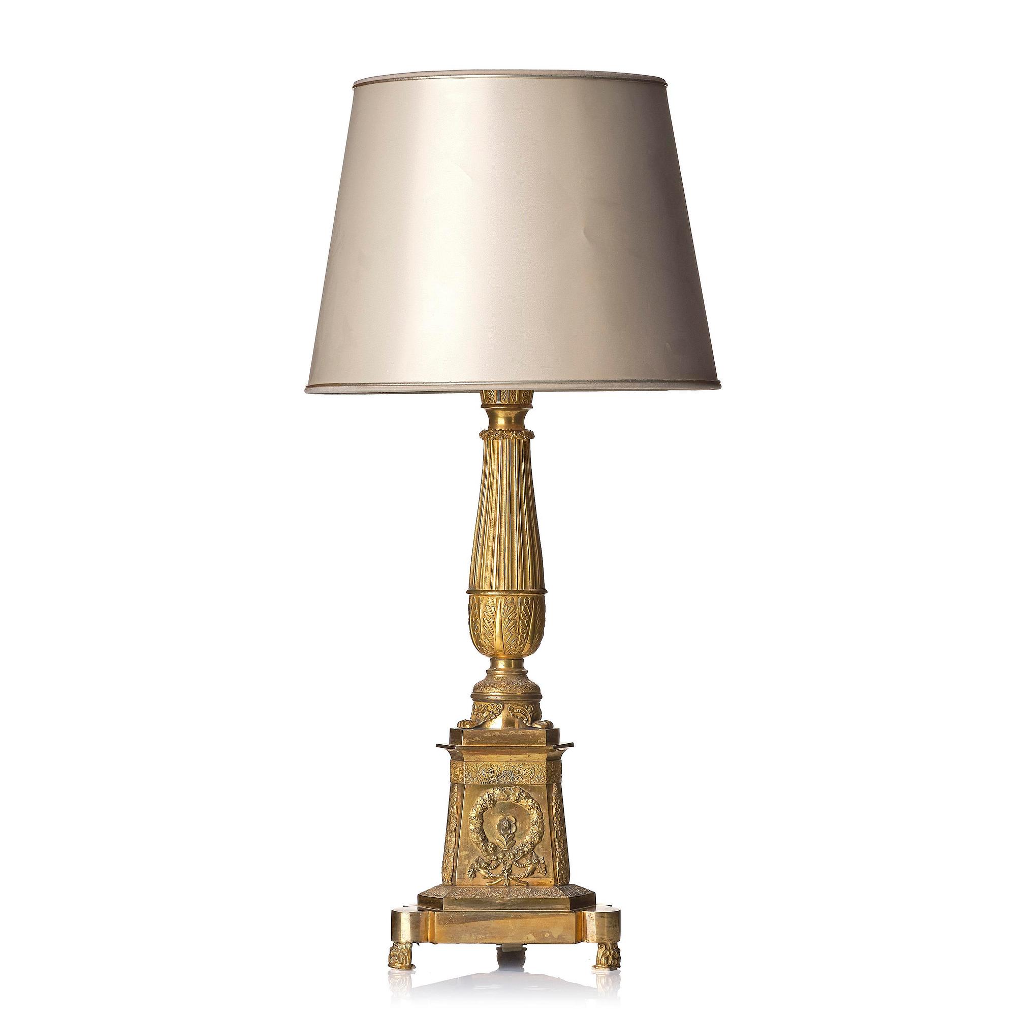 A Russian Empire ormolu lamp, ca 1830's.