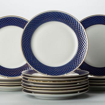 TALLRIKAR, 18 stycken, Bing & Gröndahl, Köpenhamn, 1900-talets andra hälft.