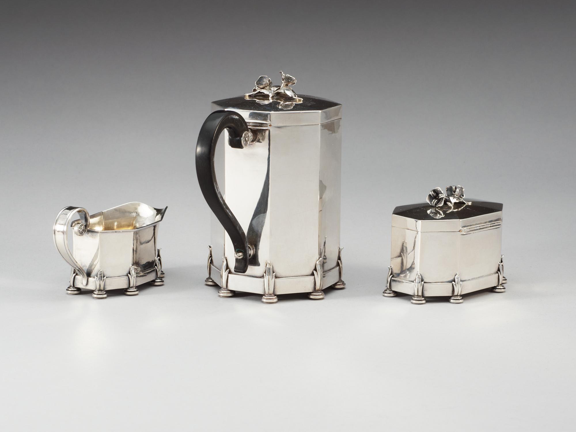An Atelier Borgila three pieces of silver coffee service, Stockholm 1929.