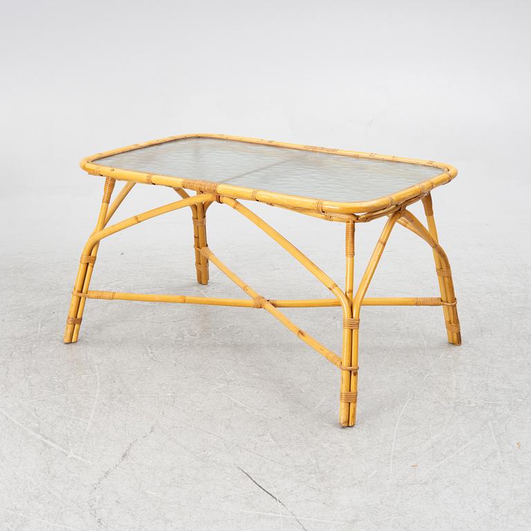 Seating group, 4 pieces, mid-20th century.