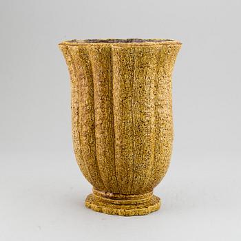 GUNNAR NYLUND, a stoneware vase, Rörstrand, mid 20th century.