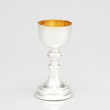 A Swedish 18th century parcel-gilt cup and dish, mark of Simson Ryberg, Stockholm 1772.