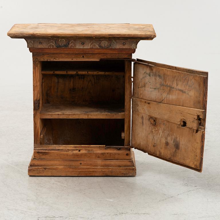 Hanging cupboard, folk art, 18th century.