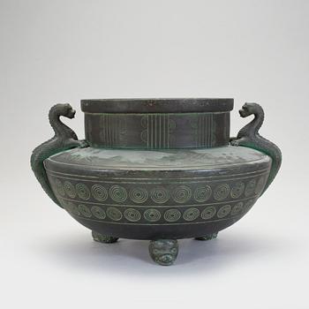 YTTERFODER/KÄRL, terrakotta, fornnordisk stil, sent 1800-tal.