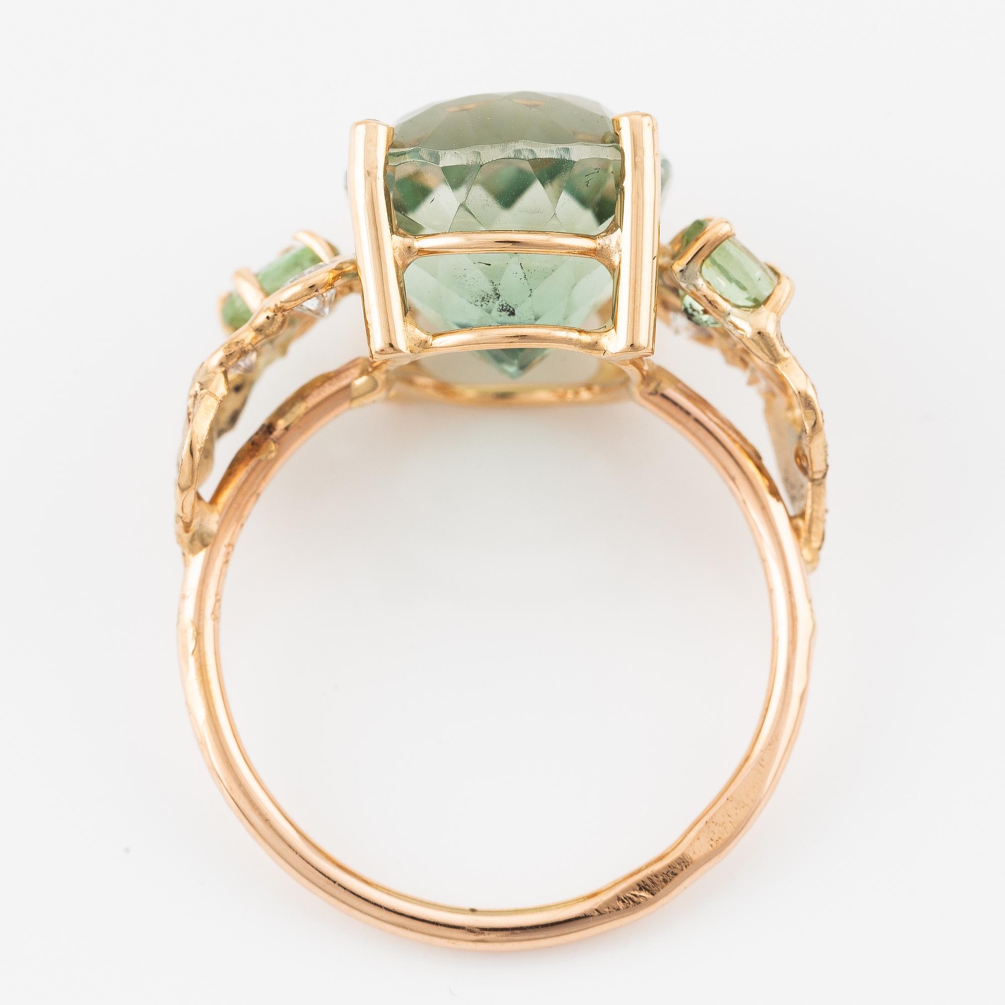 Ring with green quartz, tourmalines, and brilliant-cut diamonds.
