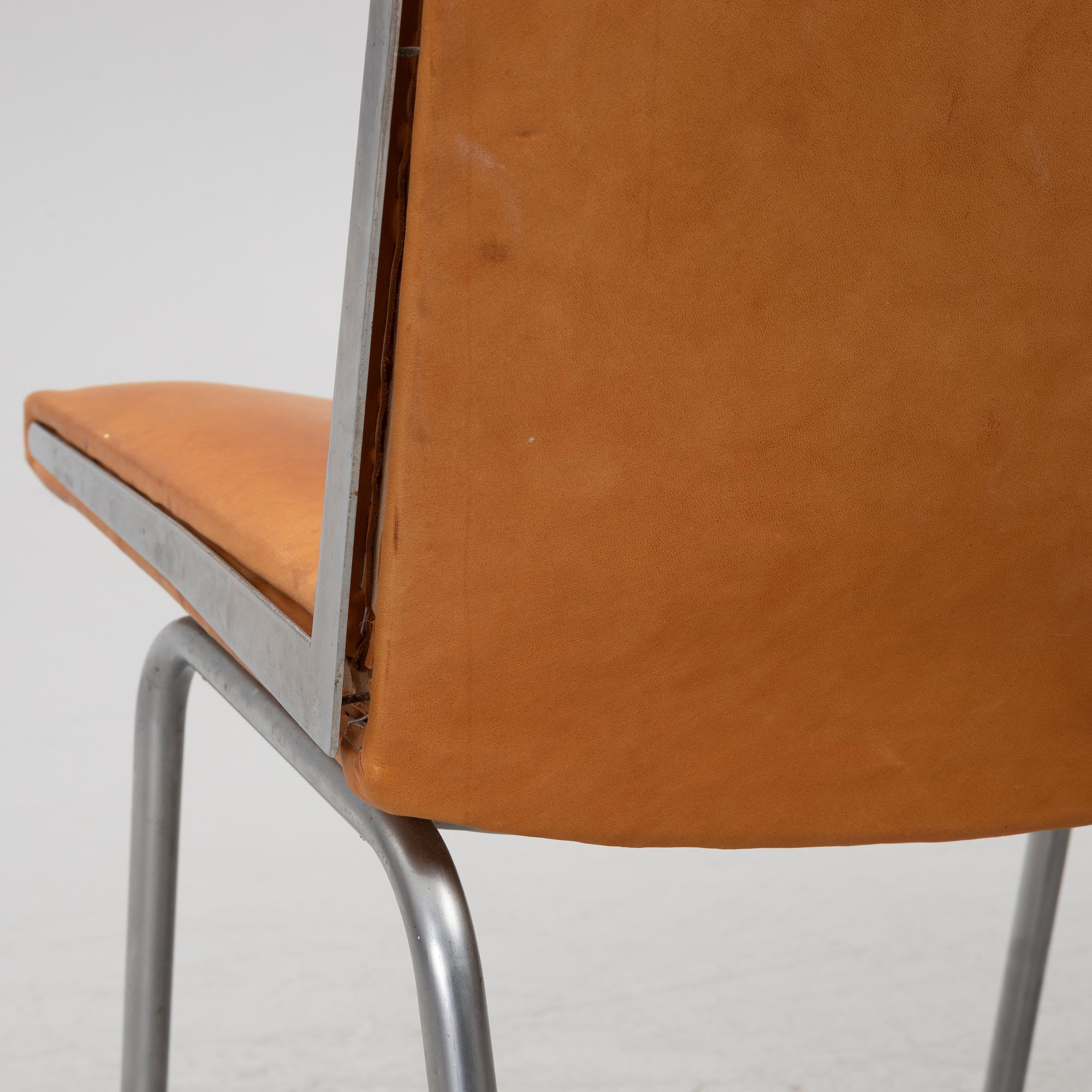 Hans J. Wegner, four 'Kastrup Airport Lounge Chairs'/'Lufthavnstolen', Johannes Hansen, Denmark, 1960s.