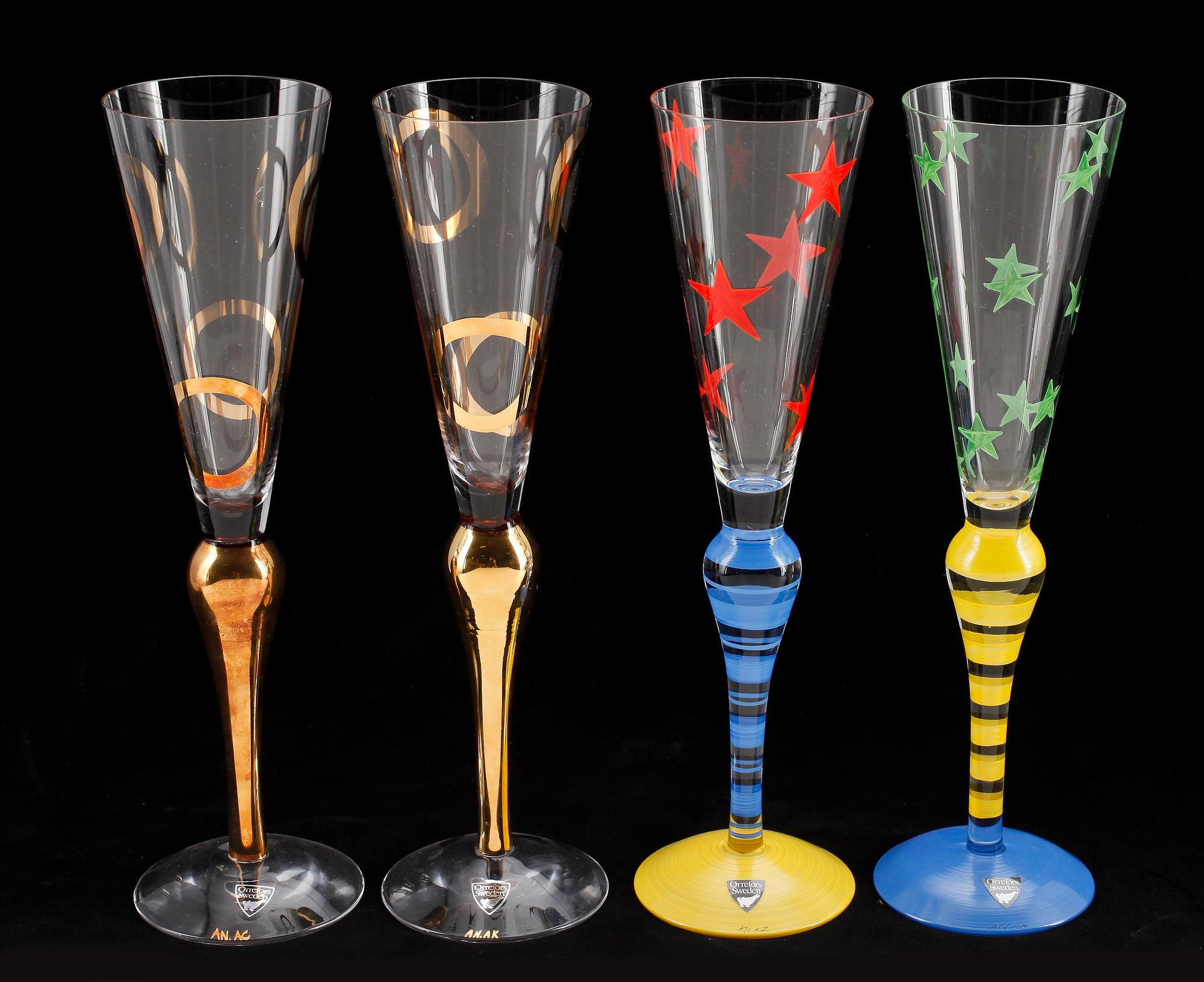 CHAMPAGNESTRUTAR, 4 st, glas, "Clown", Anne Nilsson, Orrefors.