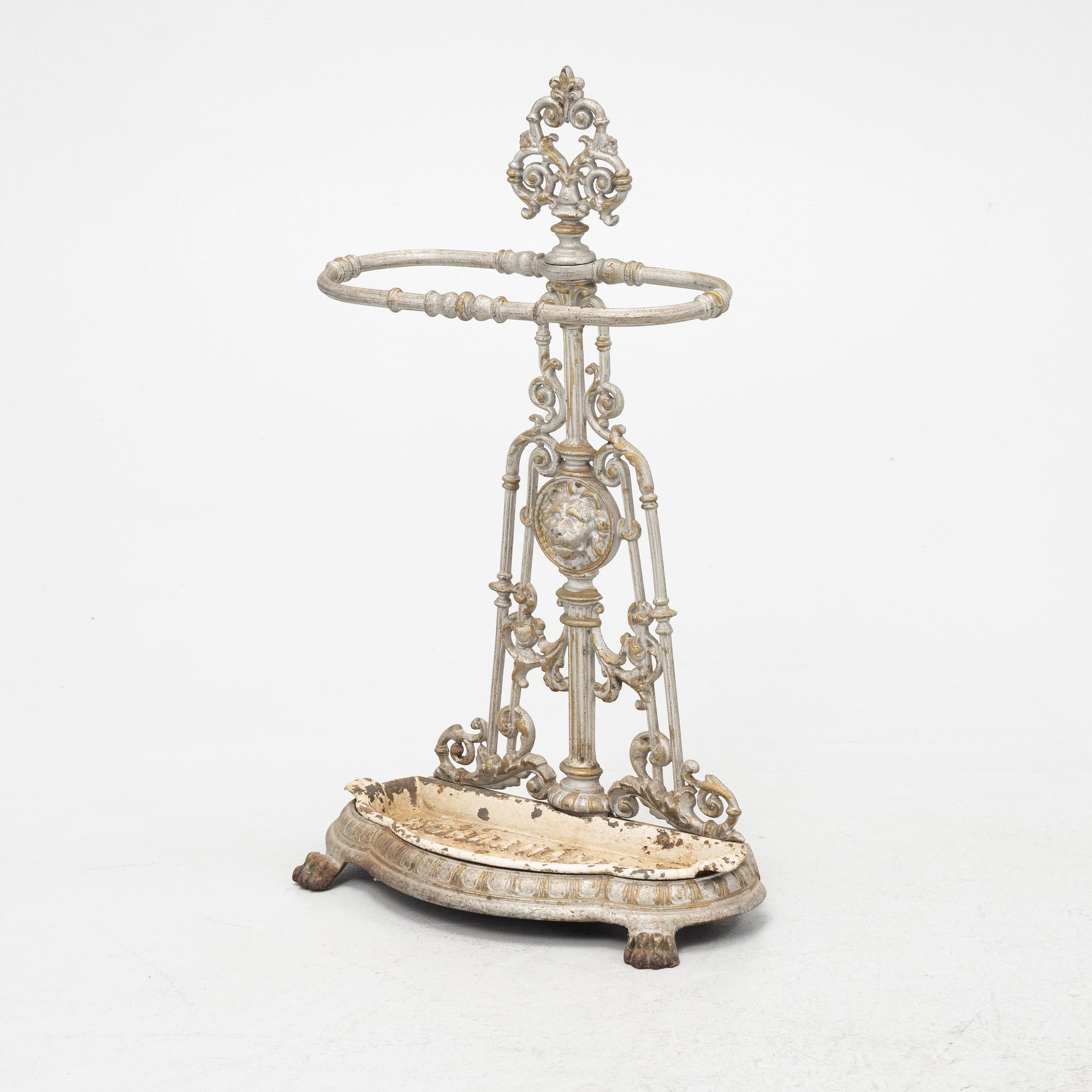 Paraplyställ, gjutjärn. omkring 1900.