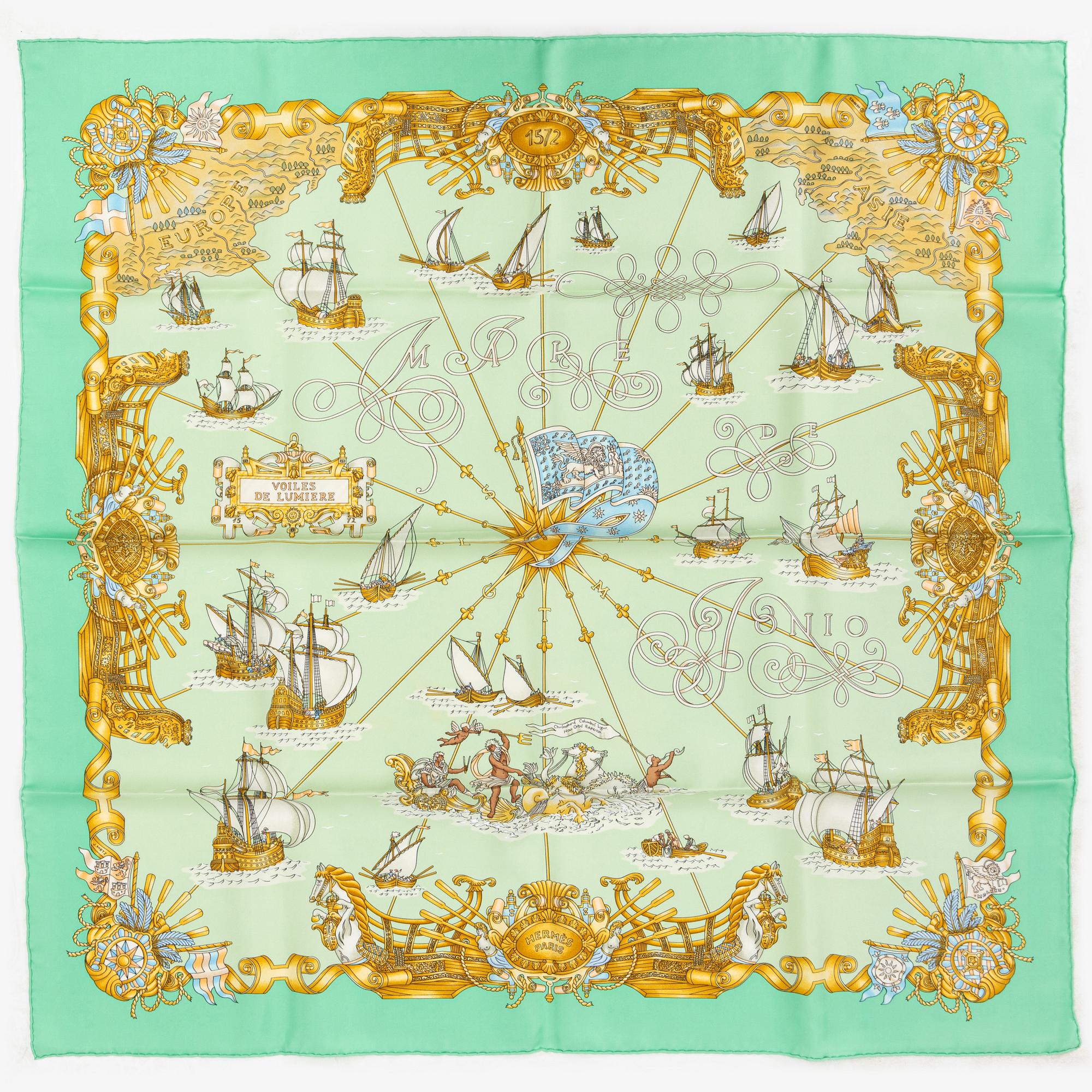 Hermès, scarf "Veils of Light".