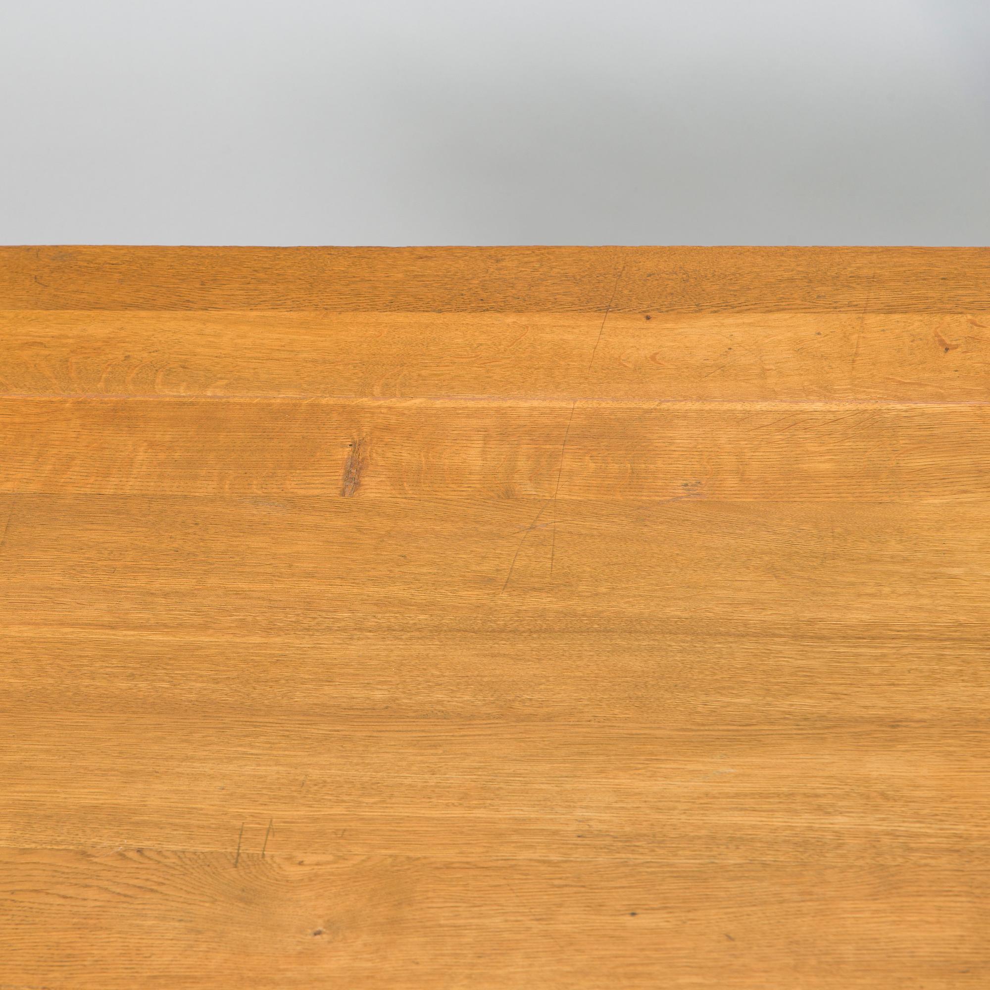 Louis Sparre, A table and two chairs for Aktiebolaget Iris, Borgå around 1900.