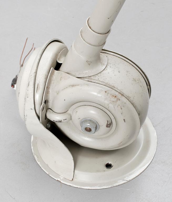 INDUSTRILAMPA, Triplex-pendeln, design Johan Petter Johansson. Trol 1950/60-tal.