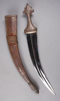 DOLK. Arabisk. 1900-tal.