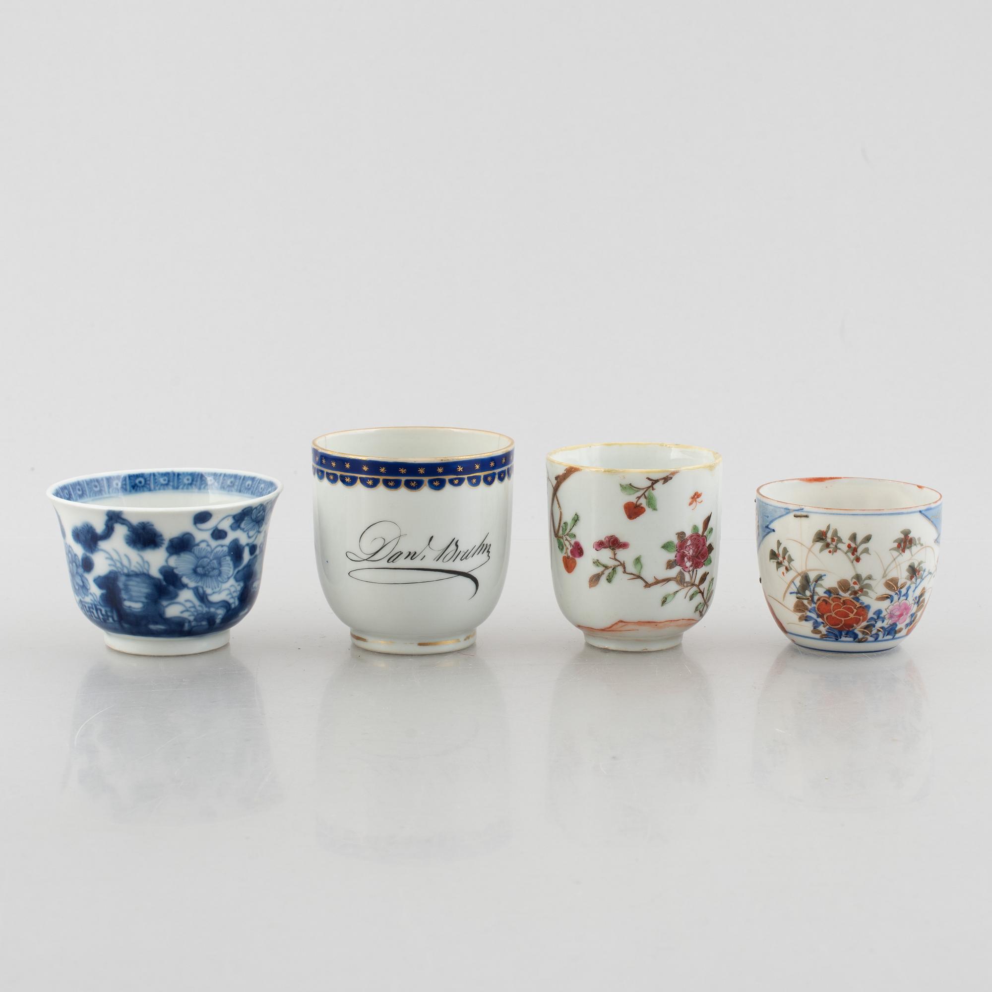 Eleven pieces of Chinese porcelain, 18th and 19th century.