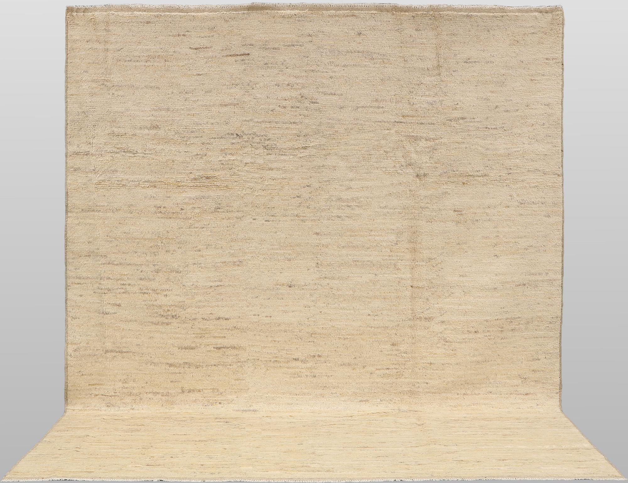 Matta, Marocko design, ca 292 x 258 cm.