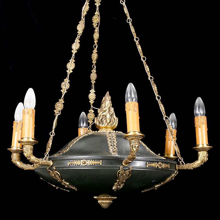 TAKAMPEL, empirestil, 1900-talets mitt. Höjd ca 95 cm.