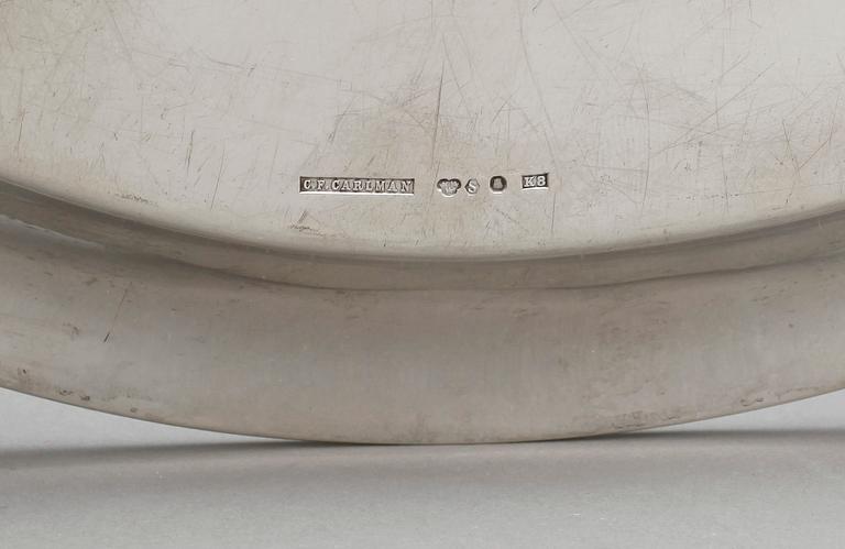 BRICKA, silver, C.F. Carlman, Stockolm, 1936, vikt 1034 gram.