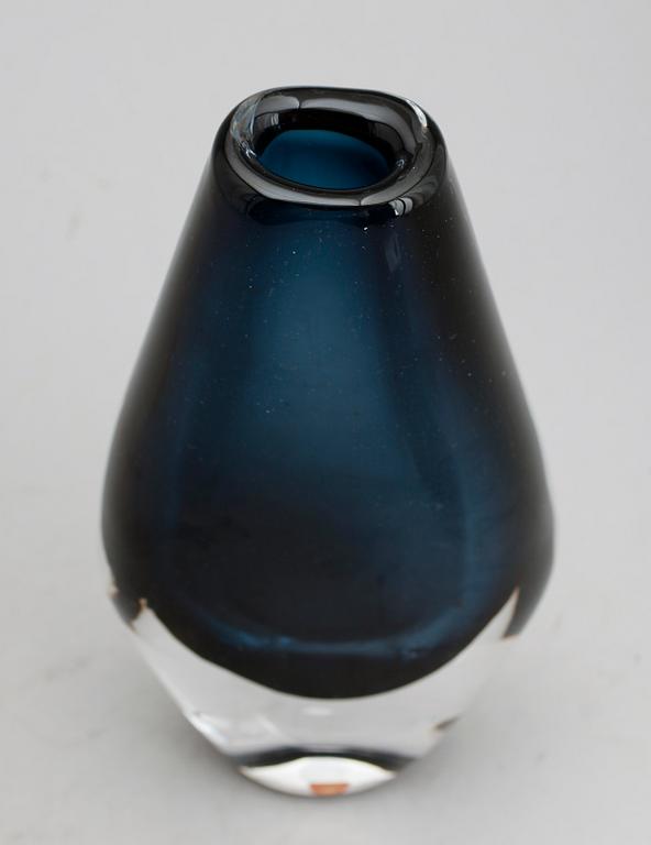 VAS, glas, sannolikt Sven Palmqvist, Orrefors, 1900-talets mitt.